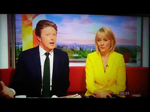 Mike Bushell BBC news man falls in pool 😂