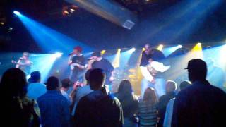 Bizzy Bone/ Indigenous Peoples - Last Call/Fallen (Live)