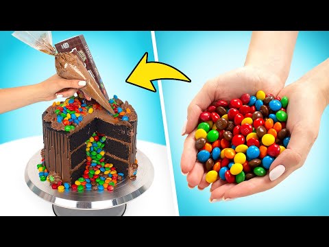 Cooking Amazing Cake With Candies