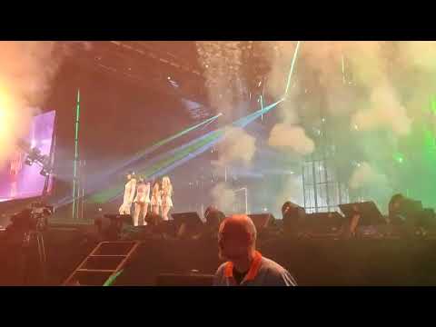 Opkomst Blackpink + How You Like That (Amsterdam concert) 22-12-2022