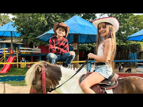 MC Lorenzo - Boiadeirinha (Vídeoclipe Oficial) DJ Biel Bolado