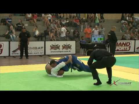 BRA X-COMBAT 2017 - Vinicius Dorneles x Álvaro Rodrigo