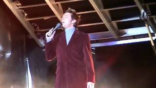 01 - Where The Streets Have No Name