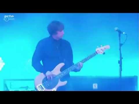 Tom Robertson — Bass.