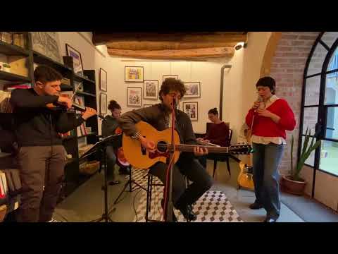 video frame placeholder