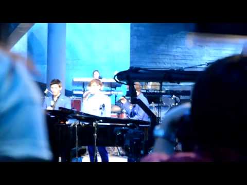 [FANCAM] 110604 Mᴤᵒᵘᵑᵈᴾᴸᴱᵡ  - 4 Men covering BB 's Love Song