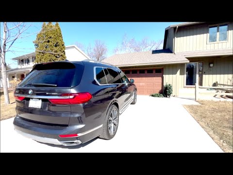 2019 BMW X7 xDrive50i Start up, rev, walk around and full in depth tour