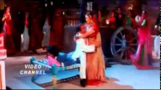 gale me lal tai ghar me ek char pai