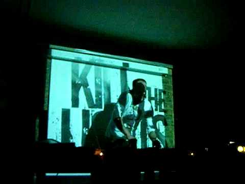 Dean Collingwood @ Temper Temper playing Sander Van Doorn - Daddy Rock