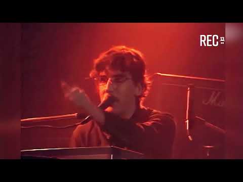 Charly García - "Piano Bar" en Chile, 1985 - Fuente:REC