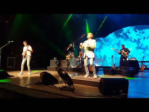 Yes featuring Anderson Rabin and Wakeman