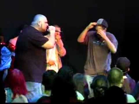 The Saurus Vs Kodyak   Toruette's withour Regrett'es 2006