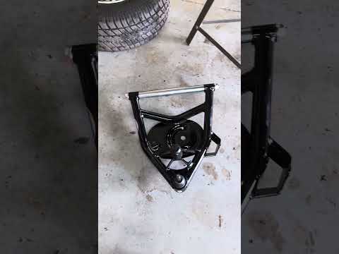 New upper and lower control arms for the white square body c10! #squarebody #c10