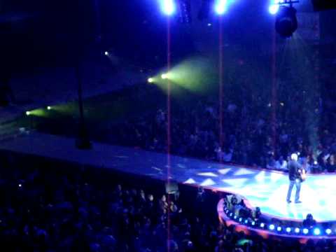 Ellen ten Damme & Racoon - Love You More (live @ Vrienden Van Amstel Live)