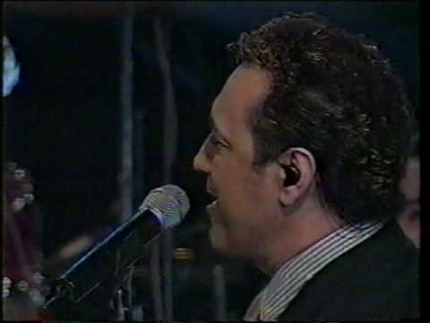 Víctor Manuel Luján -SUFRIENDO A SOLAS-, Feb-2004..mpg