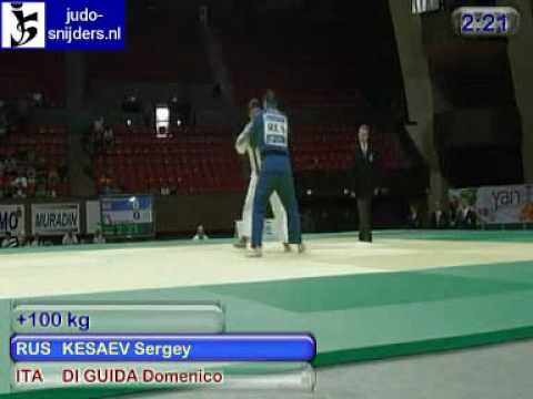 Judo 2009 Yerevan: Kesaev (RUS) - Di Guida (ITA) [+100kg]