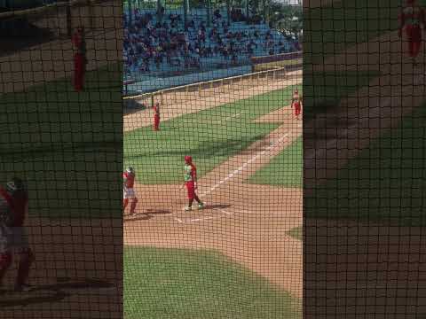 Las Tunas vs Matanzas, 5to juego, Las Tunas fabrica 2 y se va arriba,remontando carreras 4to.