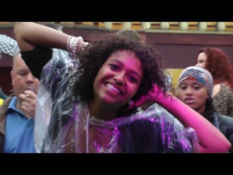 David Guetta @ Extrema Outdoor XO live 2012  Elektro Guzzi Carl Craig