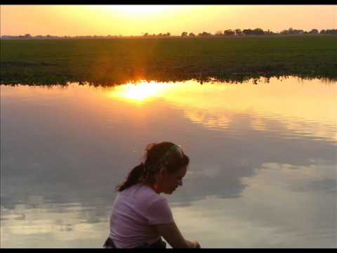 FG  Al Otro Lado del Rio - Armando Martínez