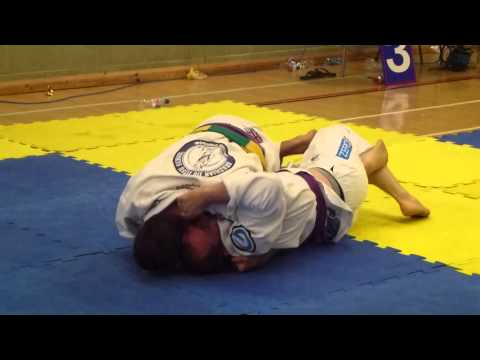 Brighton BJJ Open 2013 - Purple - Open - Nicky Robinson - Match 2