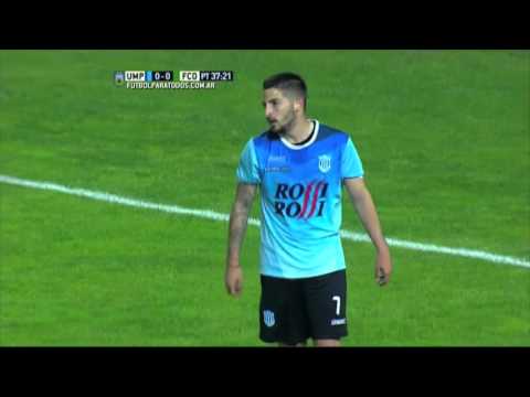 Limousin respondió dos veces. Unión (MDP) 0 - Ferro 0. Fecha 38. Primera B Nacional 2015. FPT.