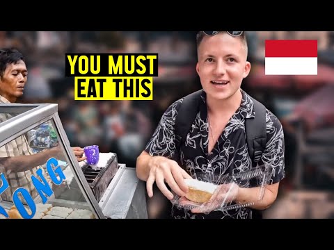 The BEST Street Food in Jakarta, Indonesia 🇮🇩
