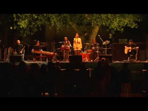 ¡Globalquerque! 2018 - Live from the Plaza Mayor! Coreyah