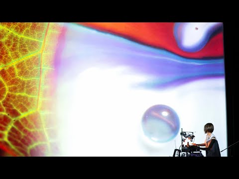 Akiko Nakayama Alive Painting at MUTEK JP 2019【short】