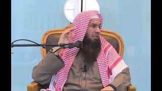 صورة مسألة الإشارة ( رفع الأصبع ) والتحريك في التشهد | الشيخ عبدالرحمن فهد الودعان