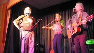 Tom Paxton Tommy Sands Moya and Fionan Fiddlers Green Rostrevor.mov