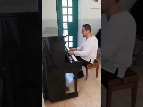 Maury Epstein - The Godfather Theme/Lcha Dodi