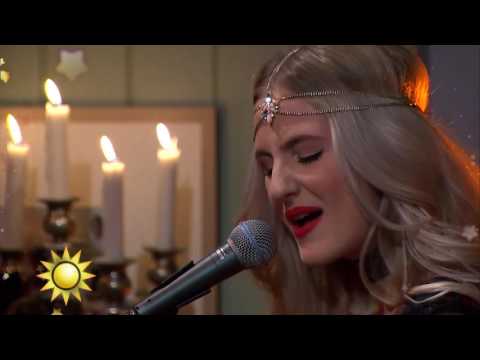 Nova Miller - My perfect Christmas (Live) - Nyhetsmorgon (TV4)