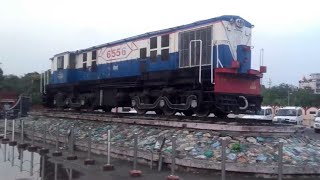 preview picture of video 'Jogbani railway station|| railway engine'