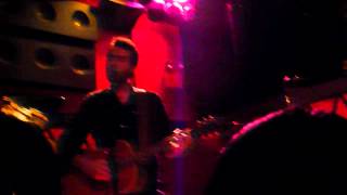 Ari Hest - Swan Song