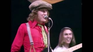 Slade - &quot;Keep On Rocking&quot;