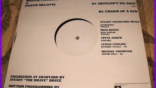 Kaja -Shouldn&#39;t Do That (Chainsaw Party Mix)