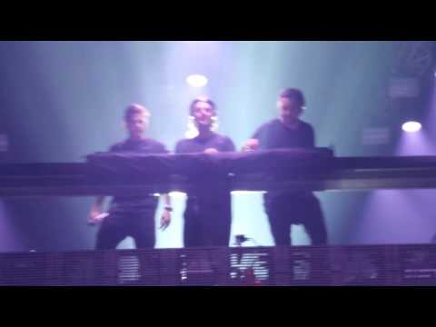 Axwell /\ Ingrosso with Martin Garrix on stage - 16/10/2015