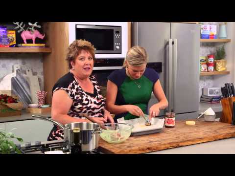 download lagu mp3 mp4 Crunchy Chocolate Coconut Slice, download lagu Crunchy Chocolate Coconut Slice gratis, unduh video klip Crunchy Chocolate Coconut Slice