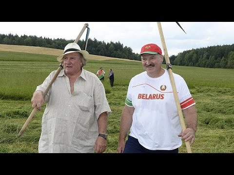 Wspólne koszenie trawy