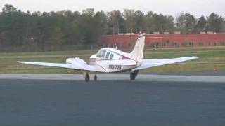 preview picture of video 'Beechcraft Baron Take Off from Chesterfield County'