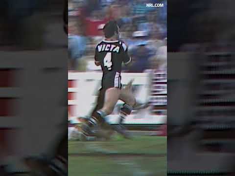 Magpies in full-flight (1979) #shorts