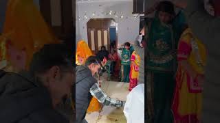 Download lagu bhabhi devar #danceinwedding #baisaagarwalkhwaish #wedding #itsbanna #love #shorts mp3 Download lagu bhabhi devar #danceinwedding #baisaagarwalkhwaish #wedding #itsbanna #love #shorts mp3