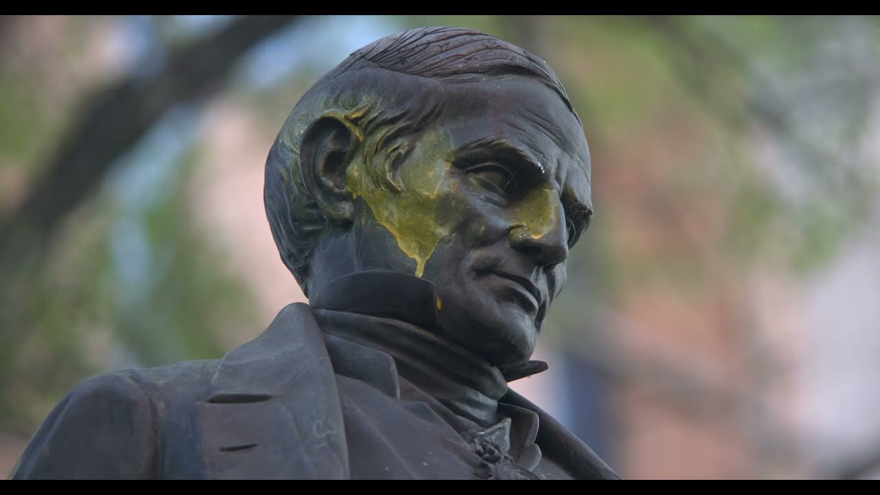 Trailer | The statues | Natalia Garcia Clark