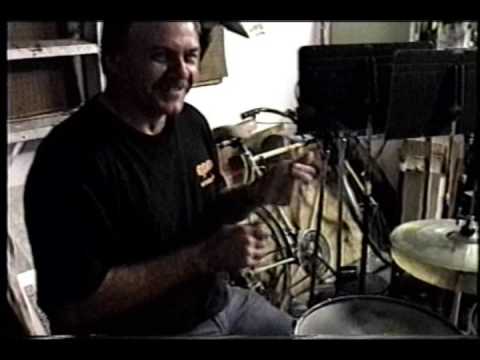Buddy Rich Stick Roll demonstration by Dick Cully