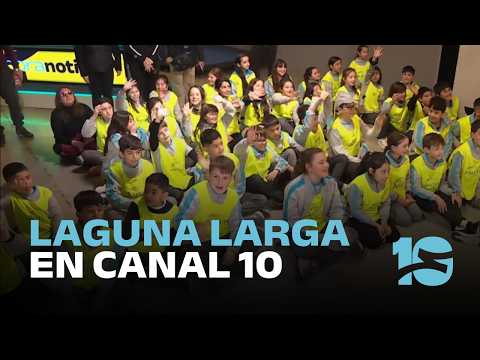 Escuela Bernardino Rivadavia de Laguna Larga en Canal 10