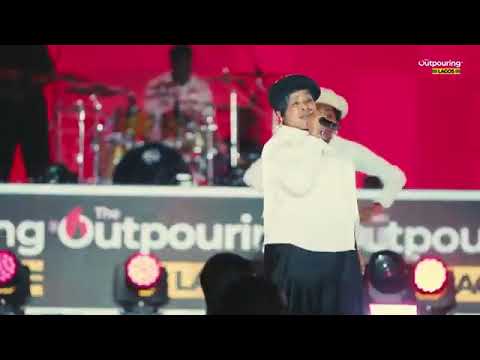 Lilian Nneji Live at Outpouring  2025 with Minister Dunsin Oyekan(Final Dance)