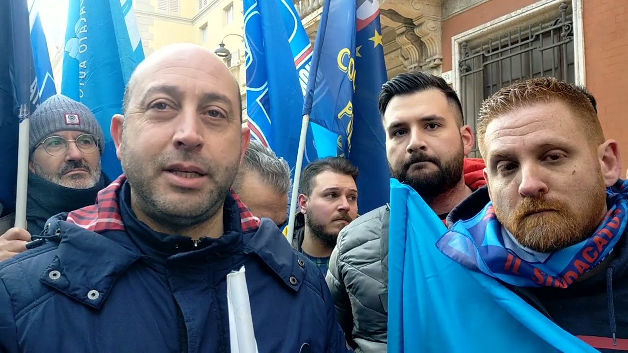 COMO, PROTESTA POLIZIA PENITEZIARIA:”CHIEDIAMO AL GOVERNO DI DARE ASCOLTO ALLE NOSTRE RICHIESTE”