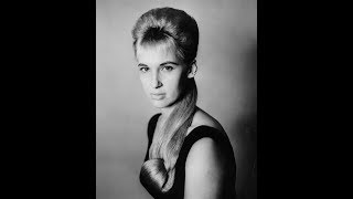 Tammy Wynette -  Don&#39;t Touch Me (1967)