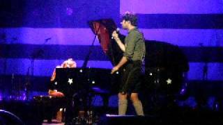 Rufus Wainwright &amp; Kate McGarrigle &quot;If Love Were All&quot; @ Halle aux Grains (Toulouse)