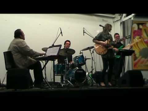 Larra Skye - "Pretty Little Baby" (live in concert)